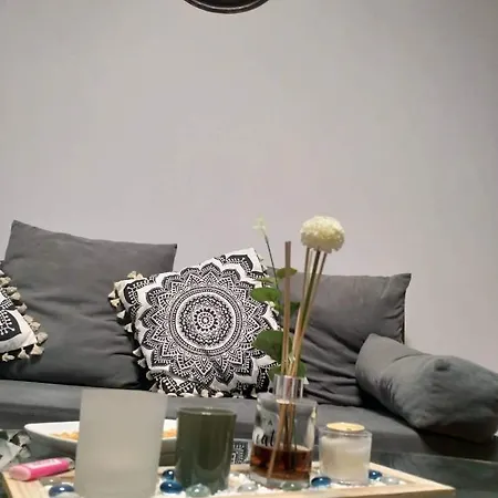 A Convenient In The Heart Of Apartment Athens